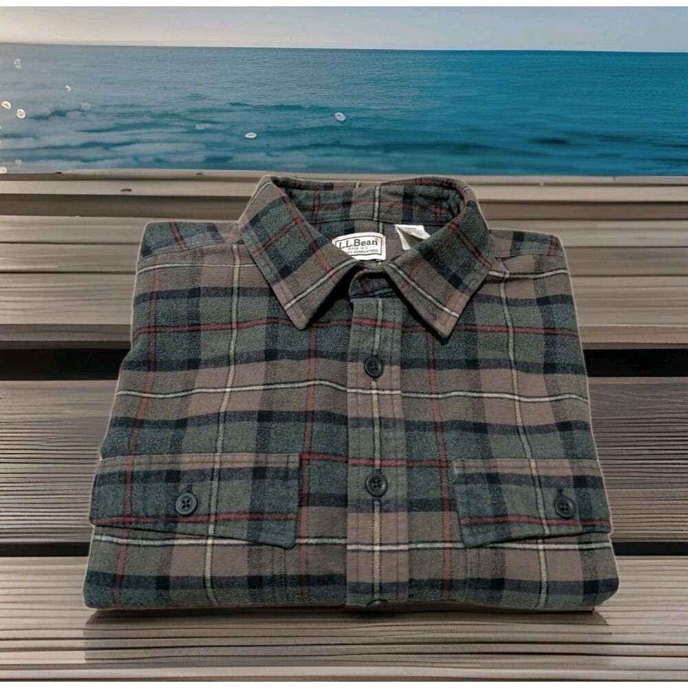 LL Bean Green Plaid Flannel Long Sleeve Button Up Shirt Mens Size LT EUC